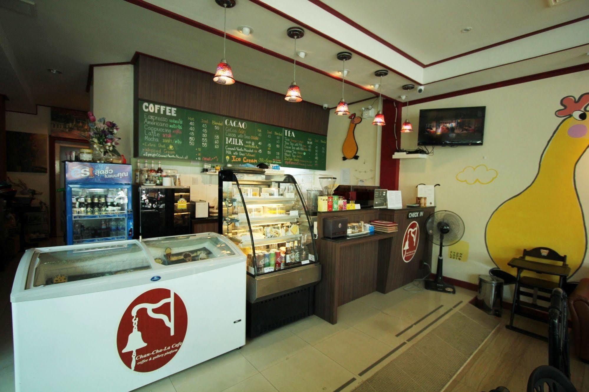 Chanchala Cafe & Hostel HHQ Extérieur photo